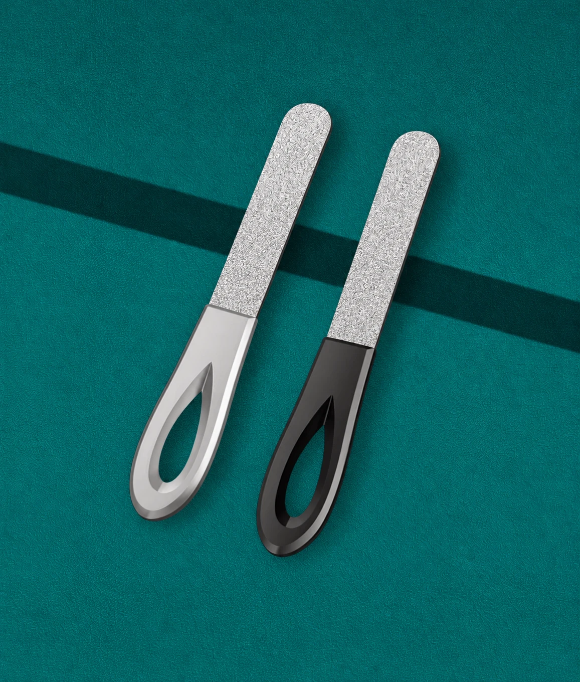 Metal nail file
